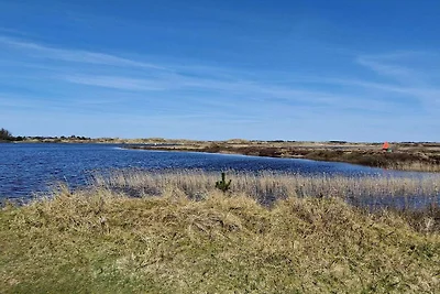 Retraite isolée avec vue -- By Traum...