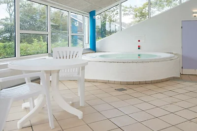 4 persone casa in un parco vacanze a Hemmet