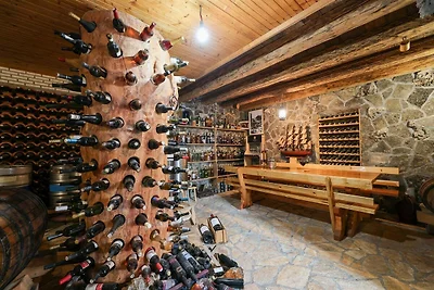 Landhaus mit Pool und Garten