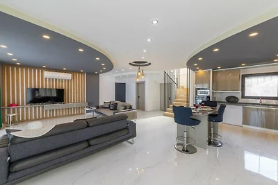 Villa a Kalkan con piscina