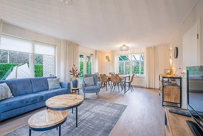 Charmante Villa in der Nähe von Meer und Wald