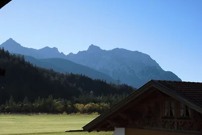 Vakantieappartement in Krün met zwembad