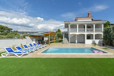 Entspannende Villa in der Nähe von Porec mit...