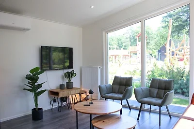 Bungalow mit Pool in Hoenderloo