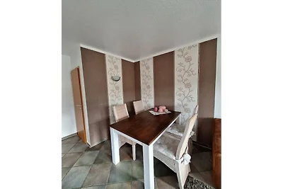 Ferienhaus in Berumbur mit Schwimmbecken