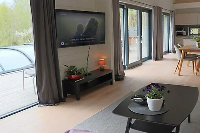 5 Sterne Ferienhaus in UGGLARP