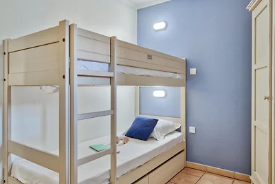 Malerisches Ferienhaus am Meer für 4