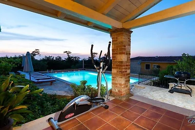 Ferienhaus in Porec mit Schwimmbecken