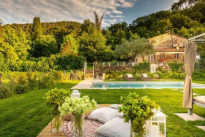 Bauernhaus in Lucca mit privatem Pool