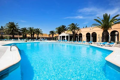 Hotel in Arles mit Pools & Tennisplätzen