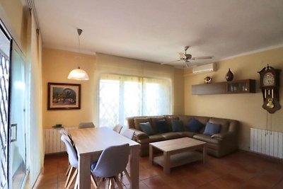 Apartment mit Terrasse