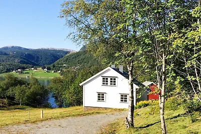 8 persoons vakantie huis in Masfjordnes-By...