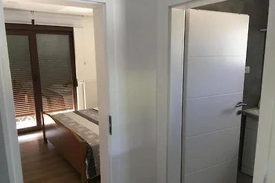Guesthouse Family Bosnic -One bedroom apartme...