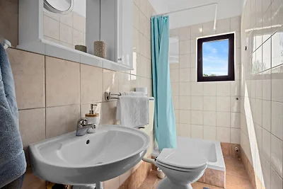 Apt mit einem Schlafzimmer in Supetarska...