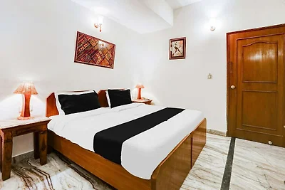 Hotel O Sansarchandra Road Luna Rosa