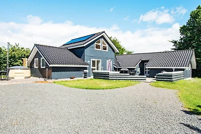 10 Personen Ferienhaus in Juelsminde-By Traum