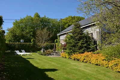 Gemütliches Cottage in Jehonville