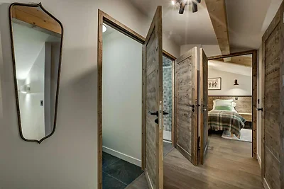 Duplex Apartment with Balcony &