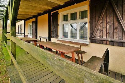 Ampio cottage con camino, Grabczyn