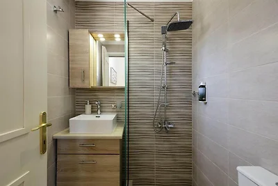 Nuova villa Melidoni con piscina