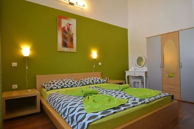 Exquisite Secluded Villa with Pool - Four Bed...