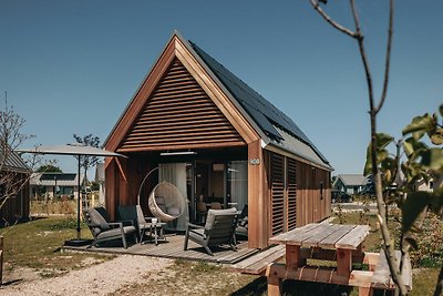 Modernes Tiny House mit Spülmaschine, Strand ...