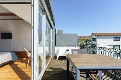 Huisdiervriendelijk apt aan de rivier in...