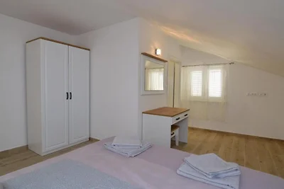 Sunset Bay Villa - Four Bedroom Holiday Home ...