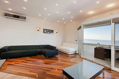 Moderne Ferienwohnung mit Whirlpool in...