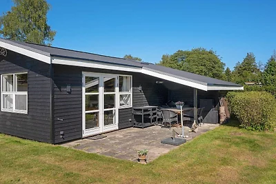 4 Personen Ferienhaus in Væggerløse-By Traum