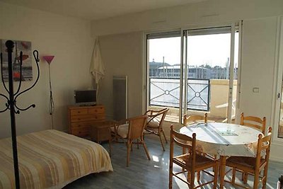 Einladendes Apartment in Rochefort mit Balkon