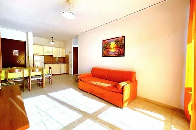 Appartement in Caorle bij Strand en Zwembad