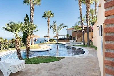 Villa in Granada mit privater Terrasse