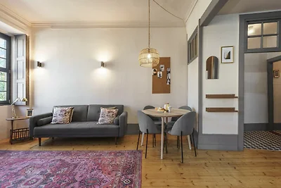 Gemütliches Küstenapartment mit Terrasse