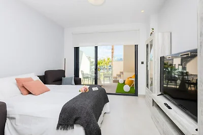 Appartamento a El Raso vicino alla laguna