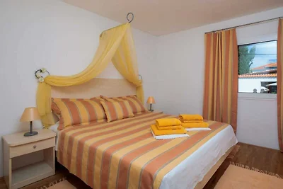 Apartment Oaza - Three Bedroom Apartment with...