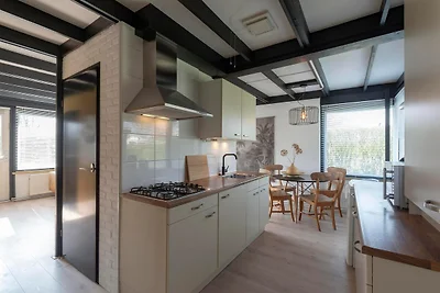 Bungalow in Sint Maartenszee am Sandstrand