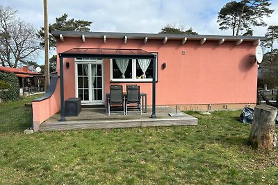 Moderne bungalow in Pepelow aan het strand