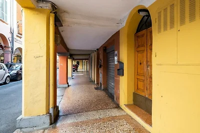Wohnung in Bologna mit Parken