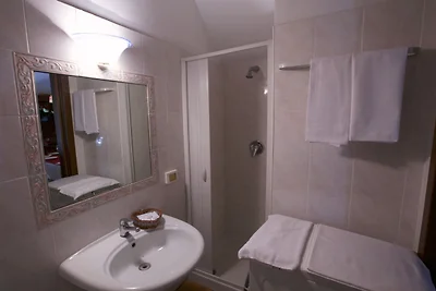 Appartamento con piscina in comune a pochi km...