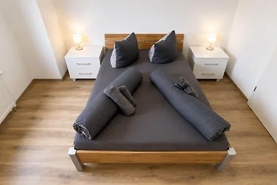 Zum Rheinberg – Balkon Suite