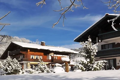 3 Raum Familienwohnung  "Schneerose"
