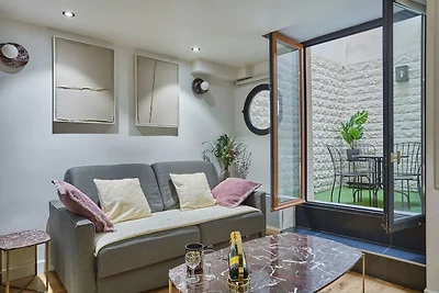 Charmant appartement Faubourg St Honore...