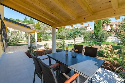Attraktive Wohnung mit Garten