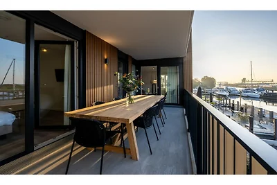 Schöne Wohnung mit Balkon