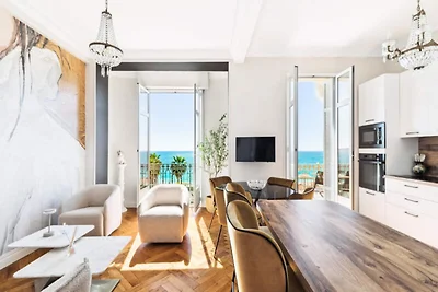 Wohnung in Nizza mit Meerblick-Balkon