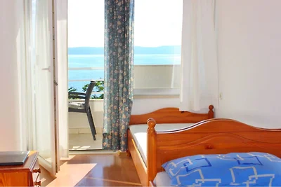 Villa Maslina-Olive two bedroom apartment wit...