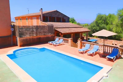 Haus in Campos in der Nähe des Strandes Es...