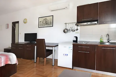Apartments Despot Zaostrog RL