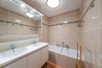 Apartment im 5. Stock mit Meerblick